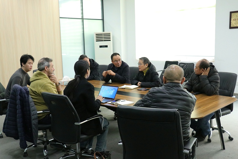 意大利RSA蒞臨百華鞋業洽談項目并成功簽約！